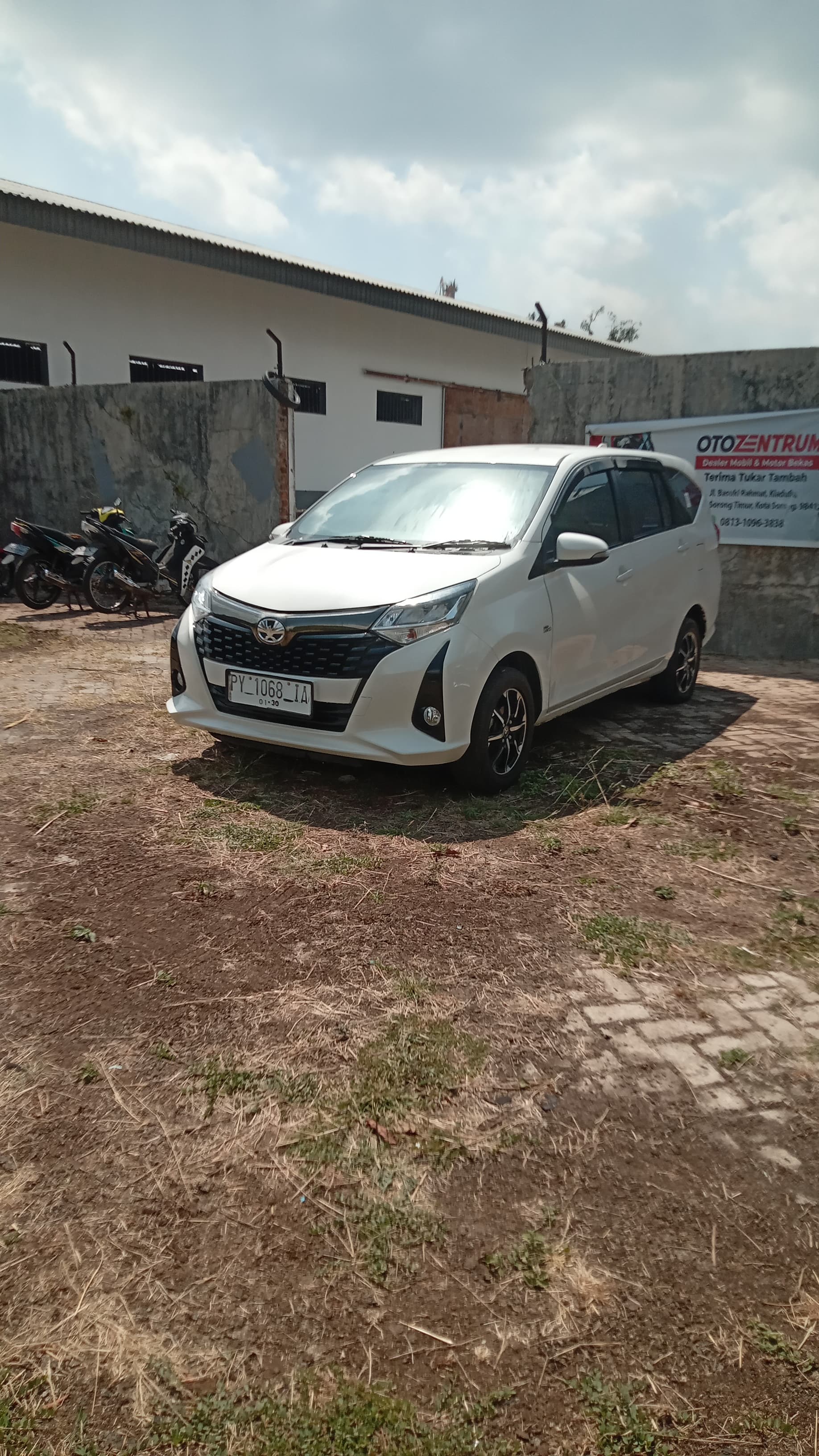 gambar besar 10